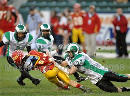 Thumbnail 3 in St. Mary's vs. Cathedral (CIF State D2 Final) photogallery.