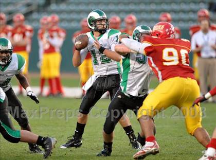 Thumbnail 2 in St. Mary's vs. Cathedral (CIF State D2 Final) photogallery.