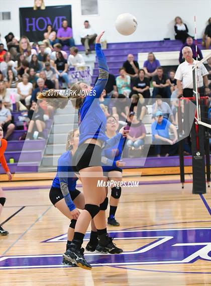 Thumbnail 2 in Chino Valley @ Northwest Christian photogallery.
