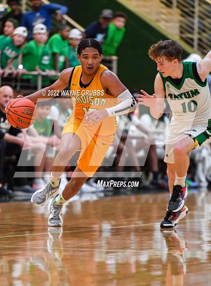Thumbnail 3 in Tatum vs. Madison (UIL 3A Region 2 Final) photogallery.