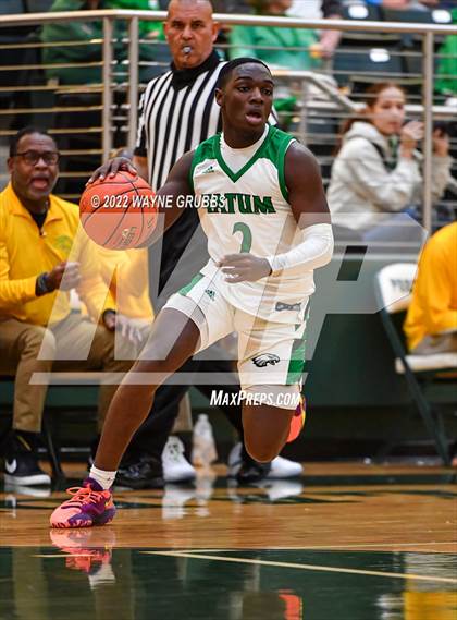 Thumbnail 2 in Tatum vs. Madison (UIL 3A Region 2 Final) photogallery.