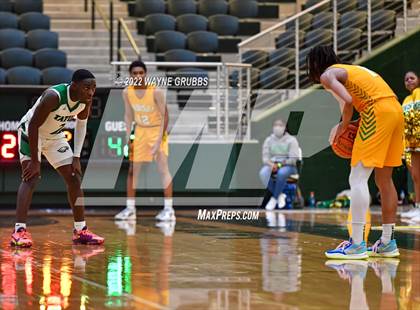 Thumbnail 3 in Tatum vs. Madison (UIL 3A Region 2 Final) photogallery.