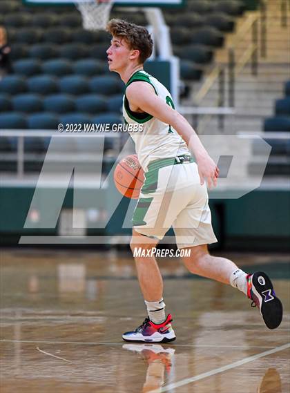 Thumbnail 3 in Tatum vs. Madison (UIL 3A Region 2 Final) photogallery.