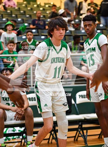 Thumbnail 1 in Tatum vs. Madison (UIL 3A Region 2 Final) photogallery.