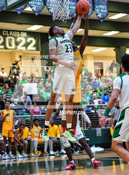 Thumbnail 1 in Tatum vs. Madison (UIL 3A Region 2 Final) photogallery.