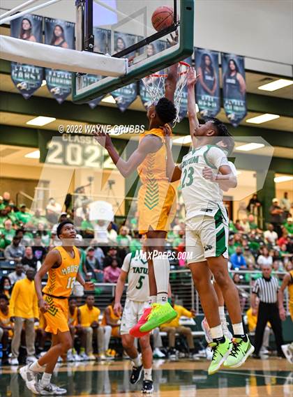 Thumbnail 3 in Tatum vs. Madison (UIL 3A Region 2 Final) photogallery.