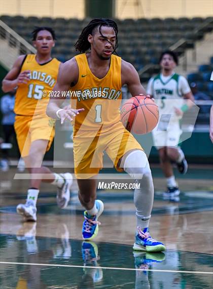 Thumbnail 3 in Tatum vs. Madison (UIL 3A Region 2 Final) photogallery.