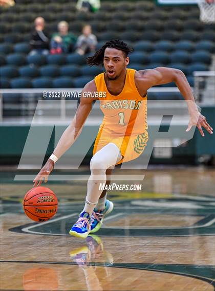 Thumbnail 1 in Tatum vs. Madison (UIL 3A Region 2 Final) photogallery.