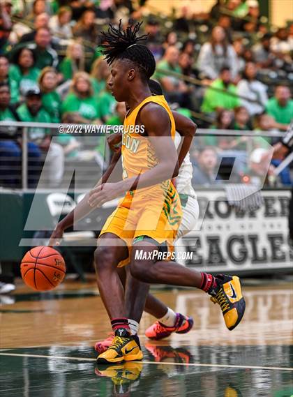 Thumbnail 2 in Tatum vs. Madison (UIL 3A Region 2 Final) photogallery.