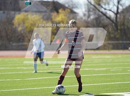 Thumbnail 3 in A&M Consolidated vs Tivy (College Station Classic) photogallery.