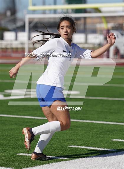 Thumbnail 1 in A&M Consolidated vs Tivy (College Station Classic) photogallery.
