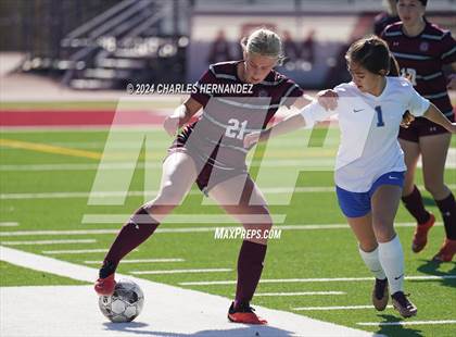 Thumbnail 3 in A&M Consolidated vs Tivy (College Station Classic) photogallery.