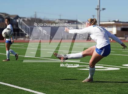 Thumbnail 1 in A&M Consolidated vs Tivy (College Station Classic) photogallery.