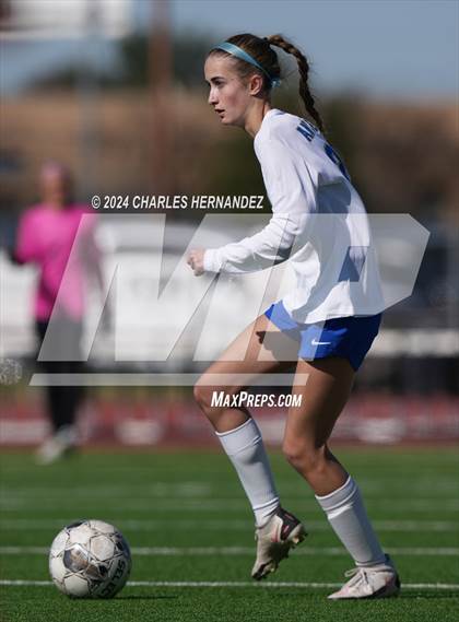 Thumbnail 3 in A&M Consolidated vs Tivy (College Station Classic) photogallery.
