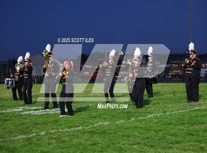 Thumbnail 2 in Bloom-Carroll @ Amanda-Clearcreek photogallery.