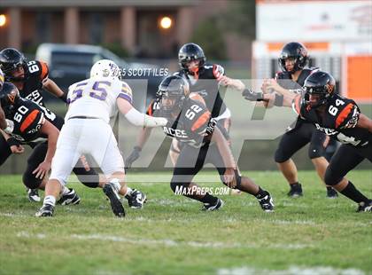 Thumbnail 3 in Bloom-Carroll @ Amanda-Clearcreek photogallery.