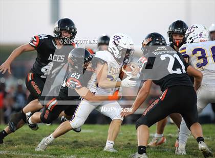 Thumbnail 3 in Bloom-Carroll @ Amanda-Clearcreek photogallery.