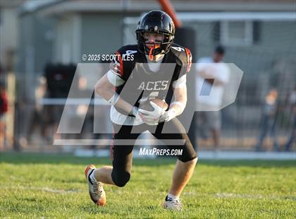 Thumbnail 3 in Bloom-Carroll @ Amanda-Clearcreek photogallery.