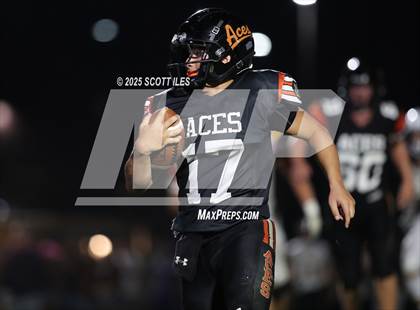 Thumbnail 3 in Bloom-Carroll @ Amanda-Clearcreek photogallery.