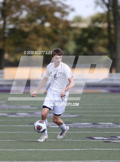 Thumbnail 1 in Teays Valley vs Bloom-Carroll photogallery.