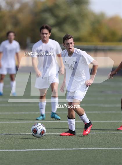 Thumbnail 2 in Teays Valley vs Bloom-Carroll photogallery.