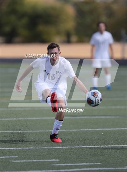 Thumbnail 3 in Teays Valley vs Bloom-Carroll photogallery.