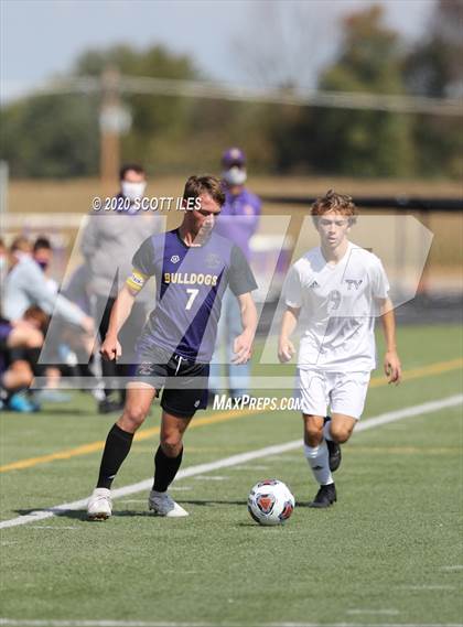 Thumbnail 1 in Teays Valley vs Bloom-Carroll photogallery.