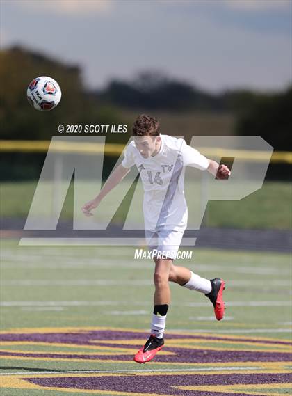 Thumbnail 3 in Teays Valley vs Bloom-Carroll photogallery.