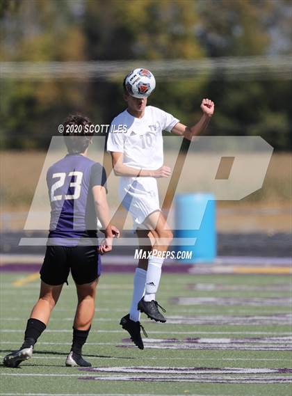 Thumbnail 2 in Teays Valley vs Bloom-Carroll photogallery.