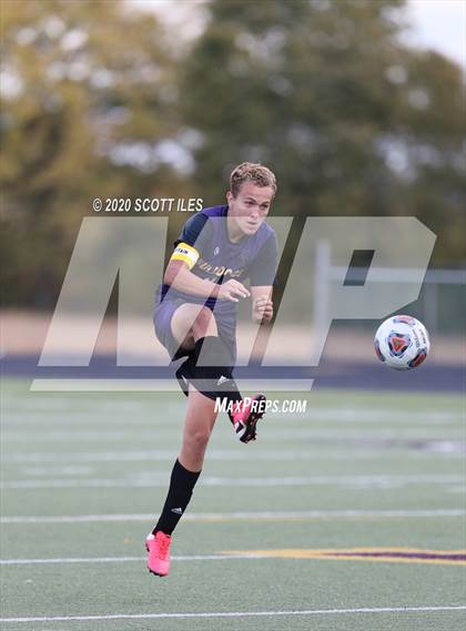 Thumbnail 1 in Teays Valley vs Bloom-Carroll photogallery.