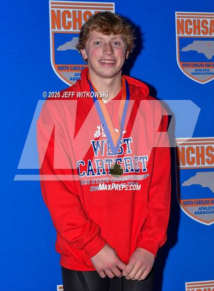 Thumbnail 3 in NCHSAA 5A Final Awards photogallery.