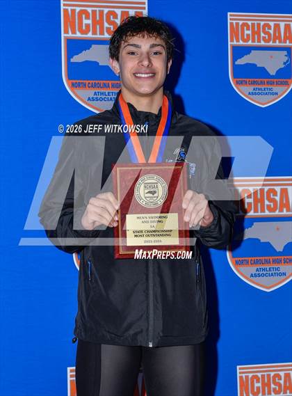 Thumbnail 1 in NCHSAA 5A Final Awards photogallery.