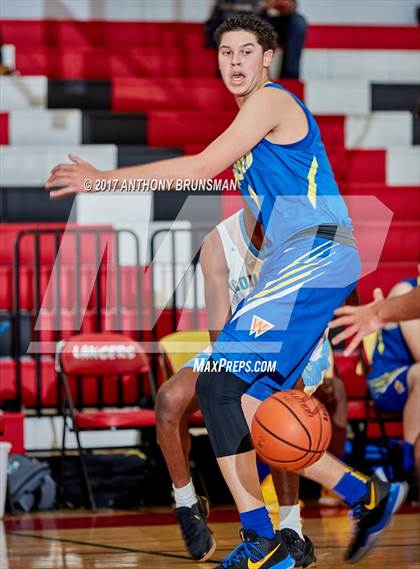 Thumbnail 2 in Center vs. Wood (Cordova Christmas Tournament) photogallery.