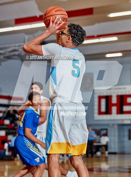Thumbnail 1 in Center vs. Wood (Cordova Christmas Tournament) photogallery.