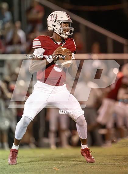 Thumbnail 3 in Dunham vs. Ascension Catholic photogallery.