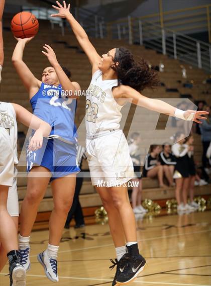 Thumbnail 3 in Marian @ Lincoln Southeast photogallery.