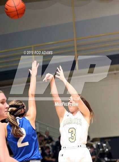 Thumbnail 3 in Marian @ Lincoln Southeast photogallery.