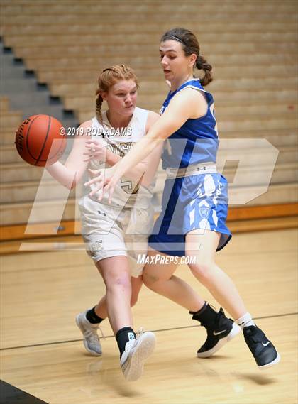 Thumbnail 1 in Marian @ Lincoln Southeast photogallery.