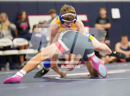 Thumbnail 3 in Lewisburg vs Oxford (Lewisburg Quad) photogallery.