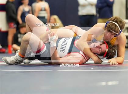 Thumbnail 2 in Lewisburg vs Oxford (Lewisburg Quad) photogallery.