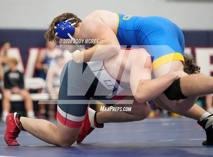 Thumbnail 3 in Lewisburg vs Oxford (Lewisburg Quad) photogallery.