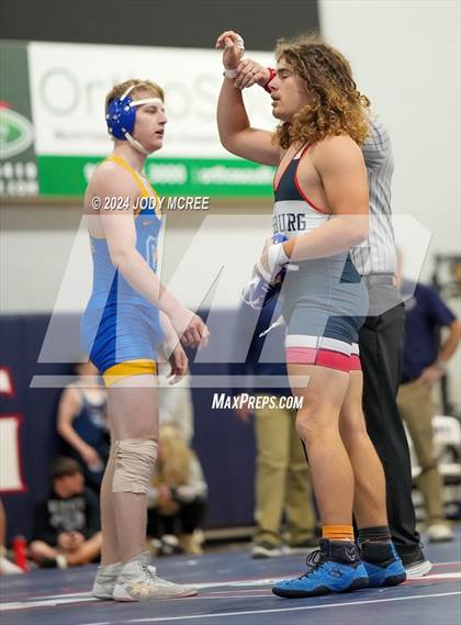 Thumbnail 2 in Lewisburg vs Oxford (Lewisburg Quad) photogallery.
