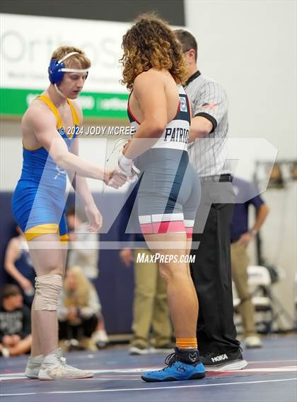Thumbnail 1 in Lewisburg vs Oxford (Lewisburg Quad) photogallery.