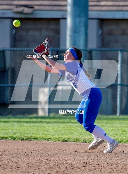Thumbnail 3 in Rocklin vs. Whitney photogallery.