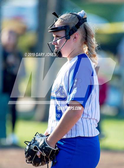 Thumbnail 2 in Rocklin vs. Whitney photogallery.