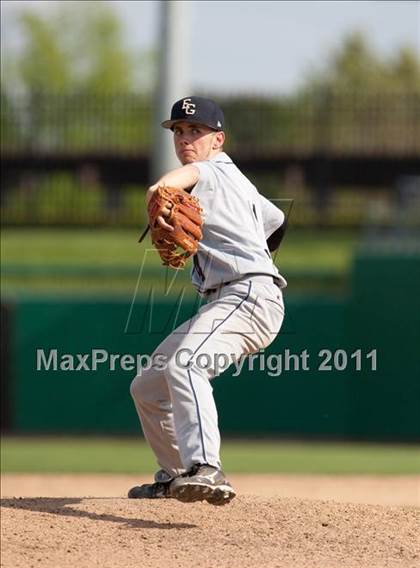 Thumbnail 1 in Elk Grove vs. Lincoln (Banner Island Classic) photogallery.