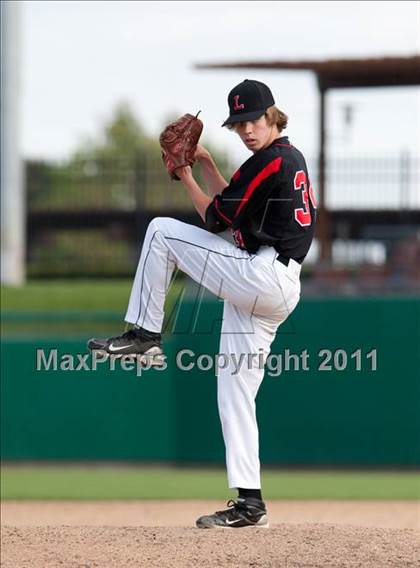 Thumbnail 1 in Elk Grove vs. Lincoln (Banner Island Classic) photogallery.