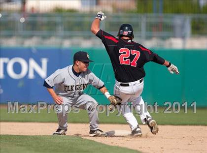 Thumbnail 3 in Elk Grove vs. Lincoln (Banner Island Classic) photogallery.