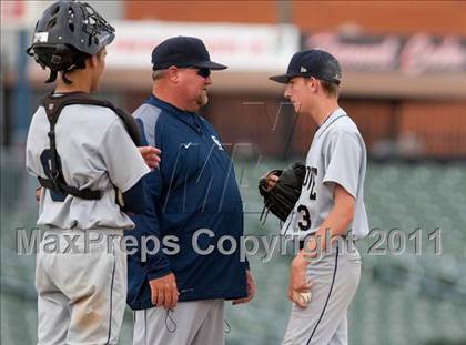 Thumbnail 1 in Elk Grove vs. Lincoln (Banner Island Classic) photogallery.