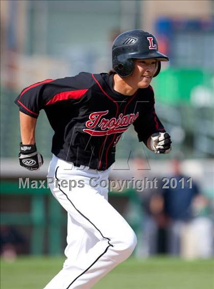 Thumbnail 1 in Elk Grove vs. Lincoln (Banner Island Classic) photogallery.